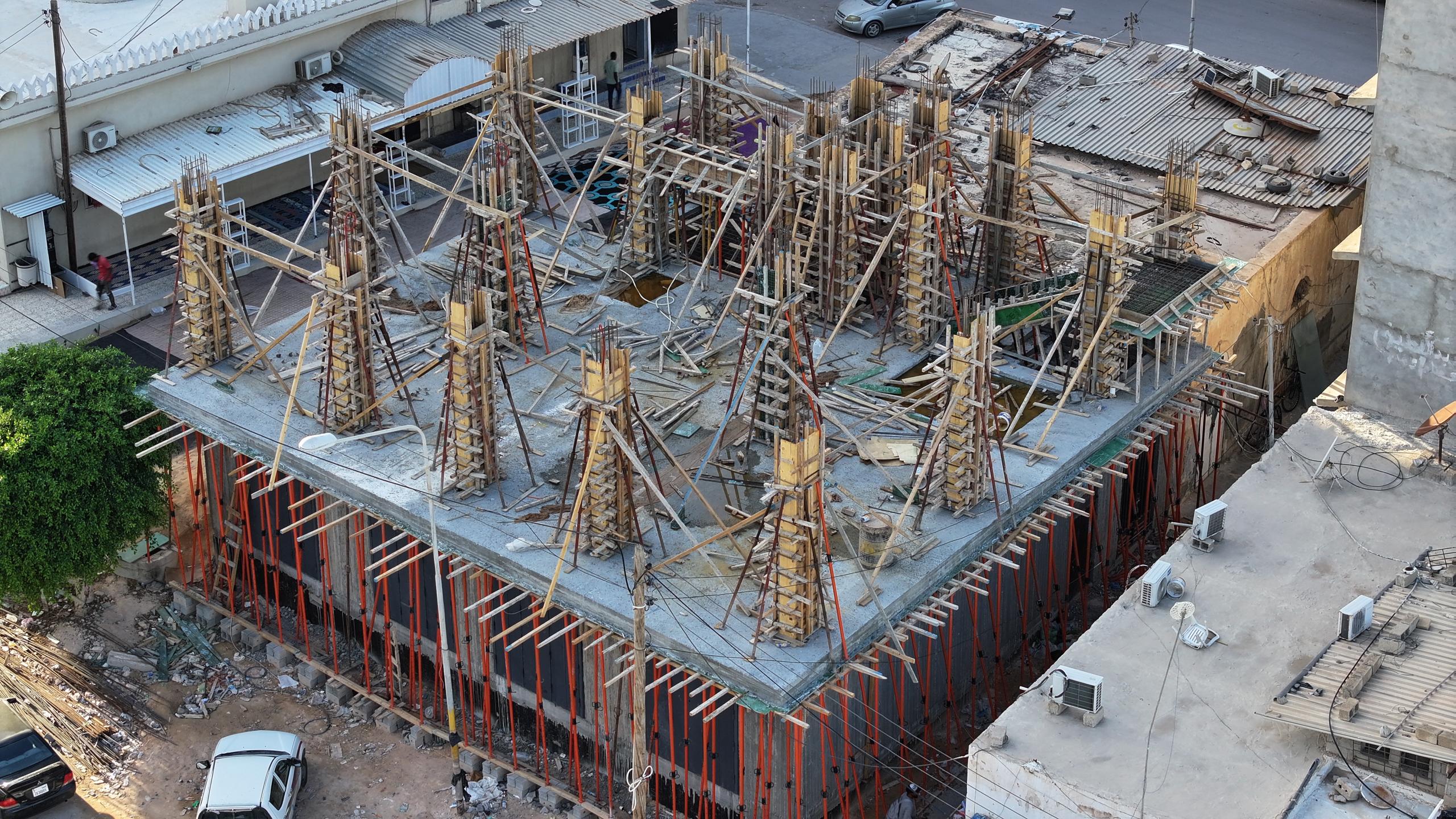 مشروع مبنى تجاري خاص