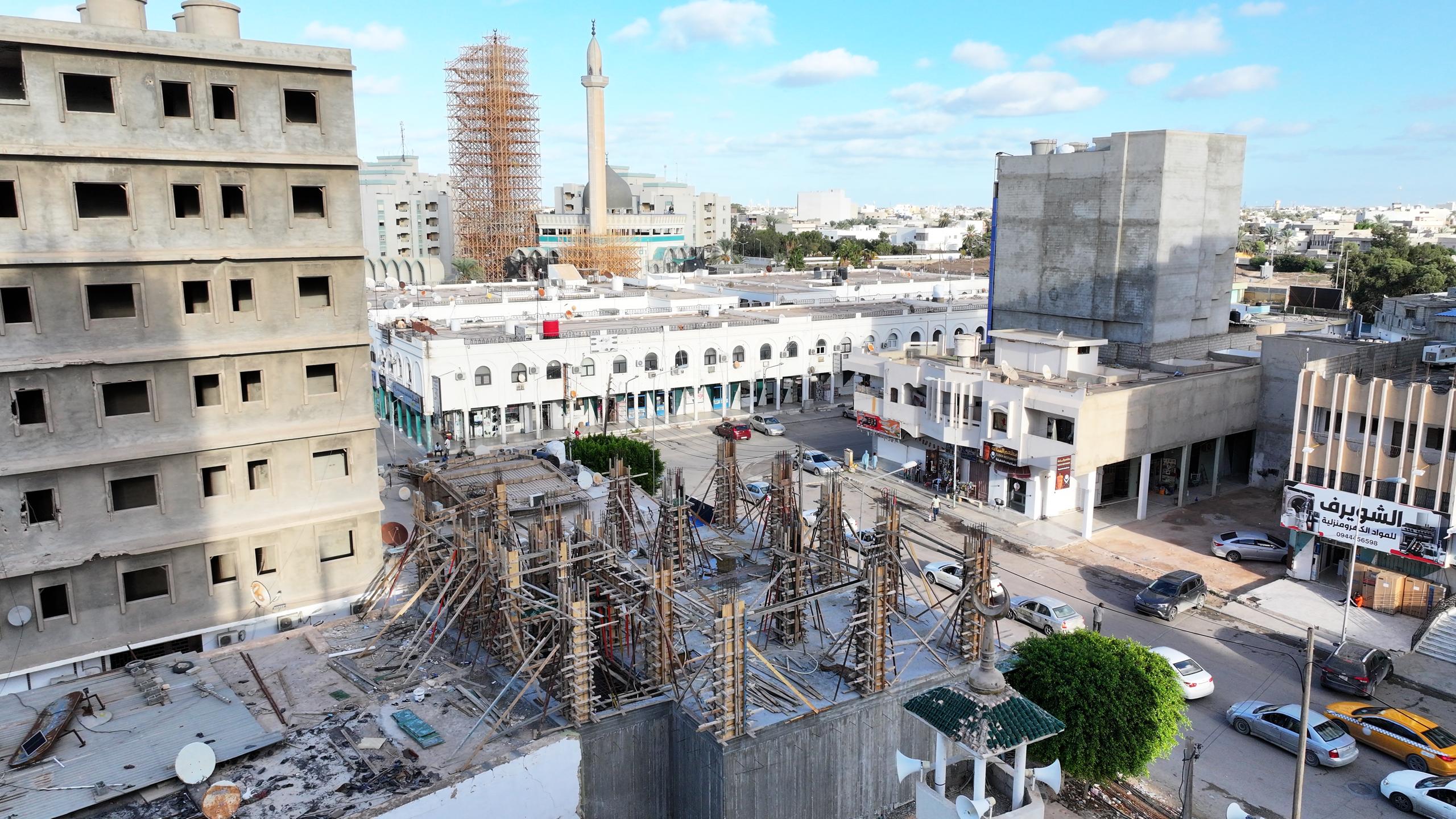 مشروع مبنى تجاري خاص