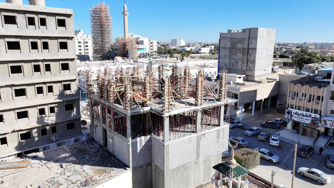 مشروع مبنى تجاري خاص