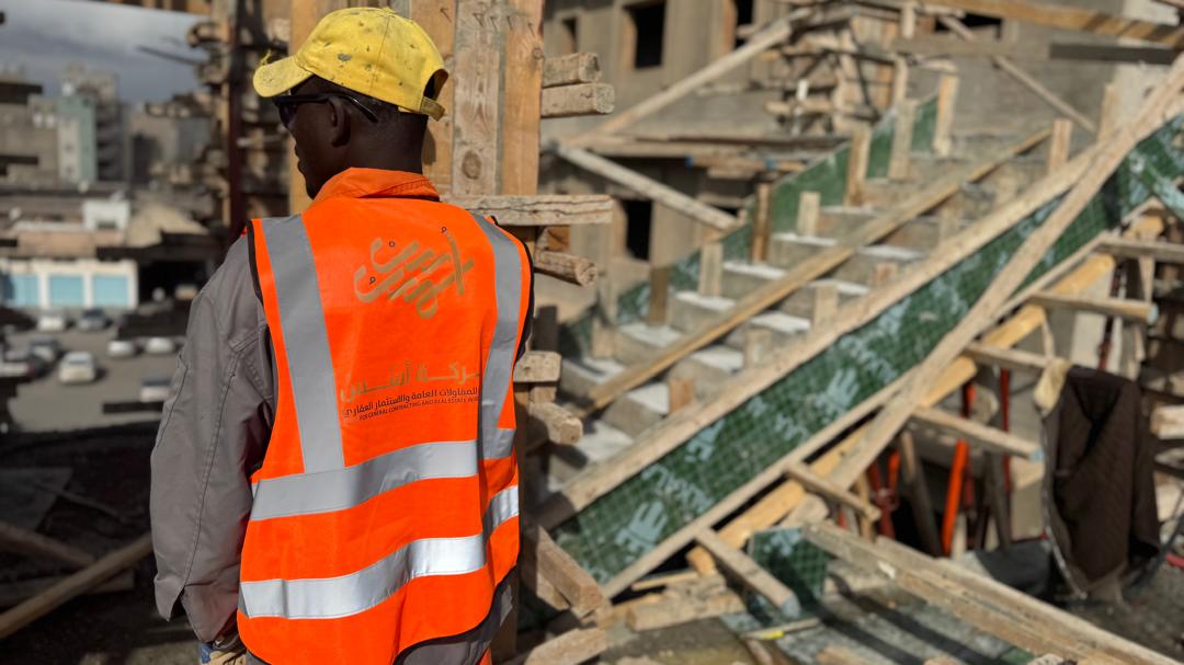 مشروع مبنى تجاري خاص