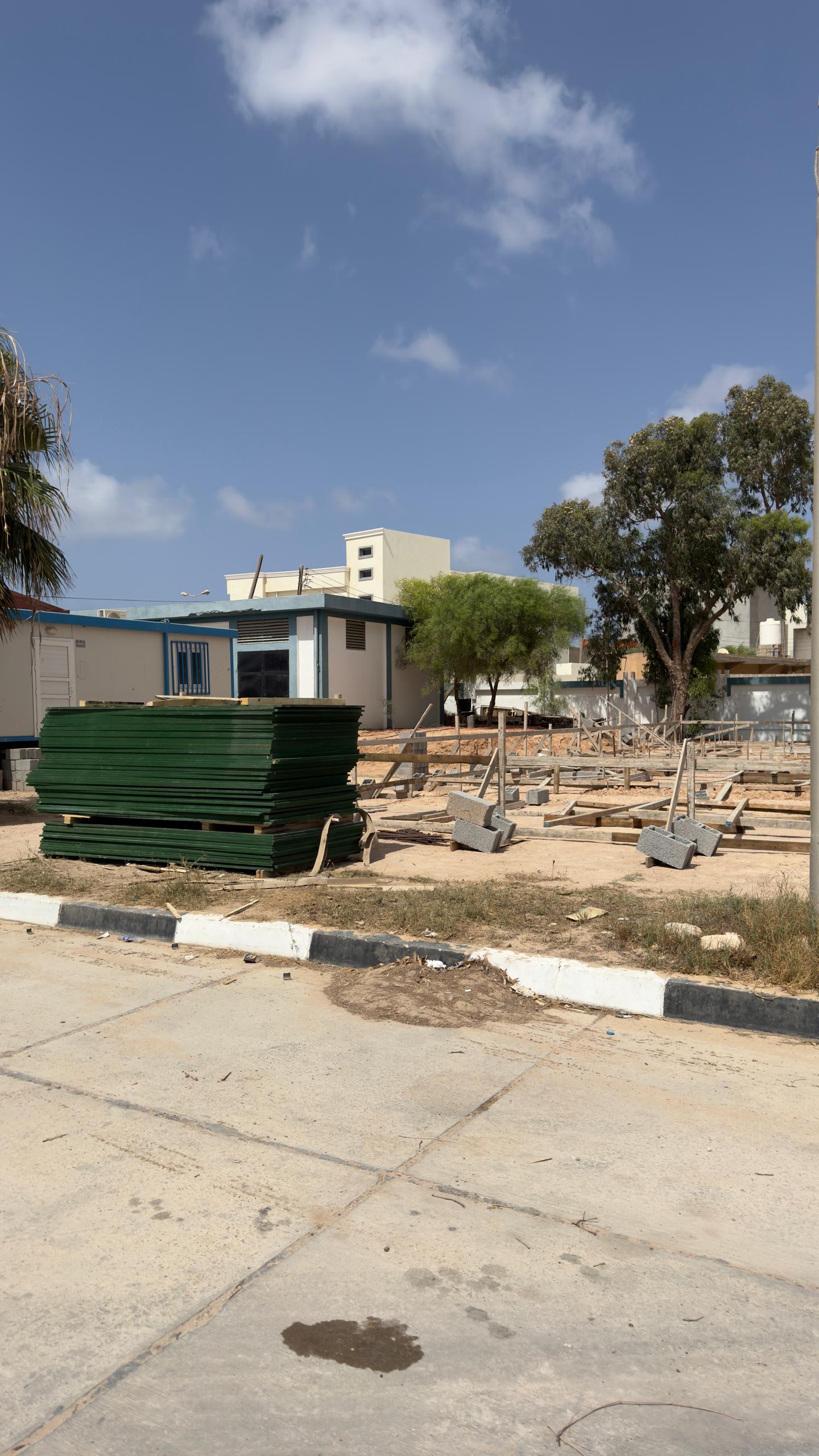 مشروع مستشفى السكيرات القروي