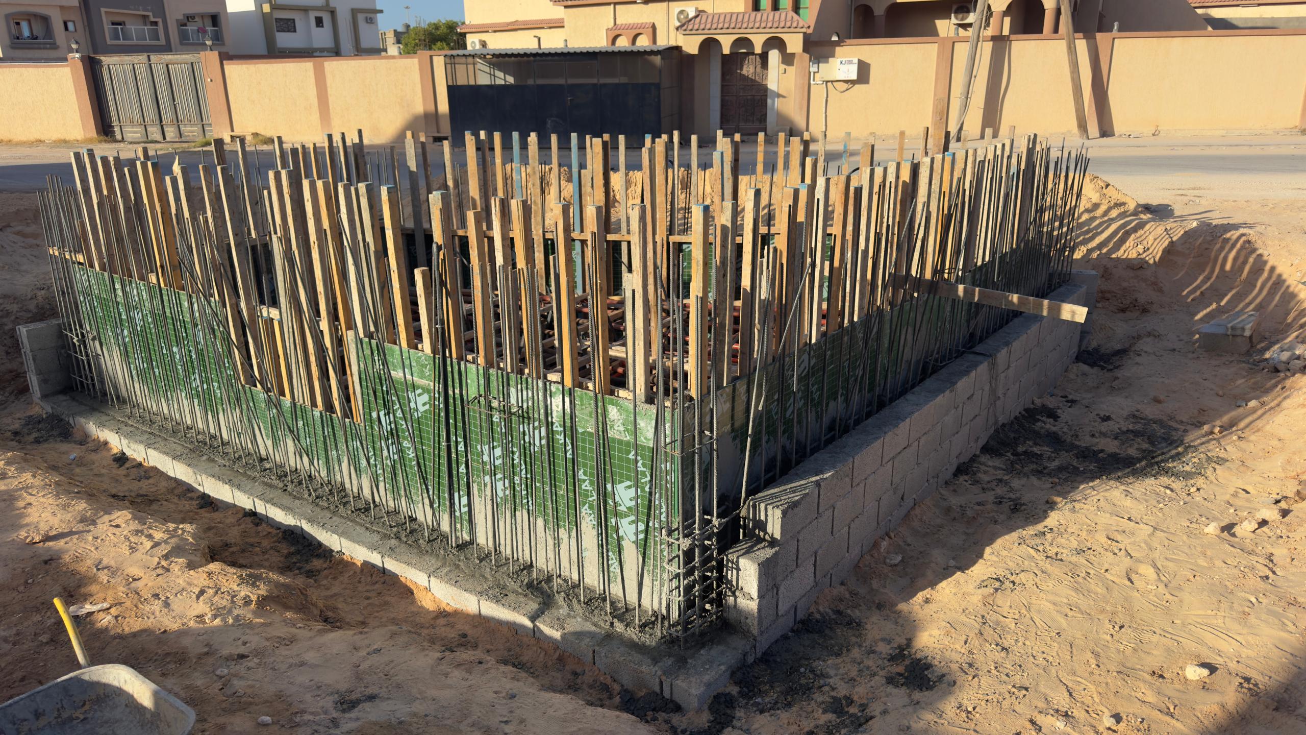 مشروع خزانات مياة و صرف صحي