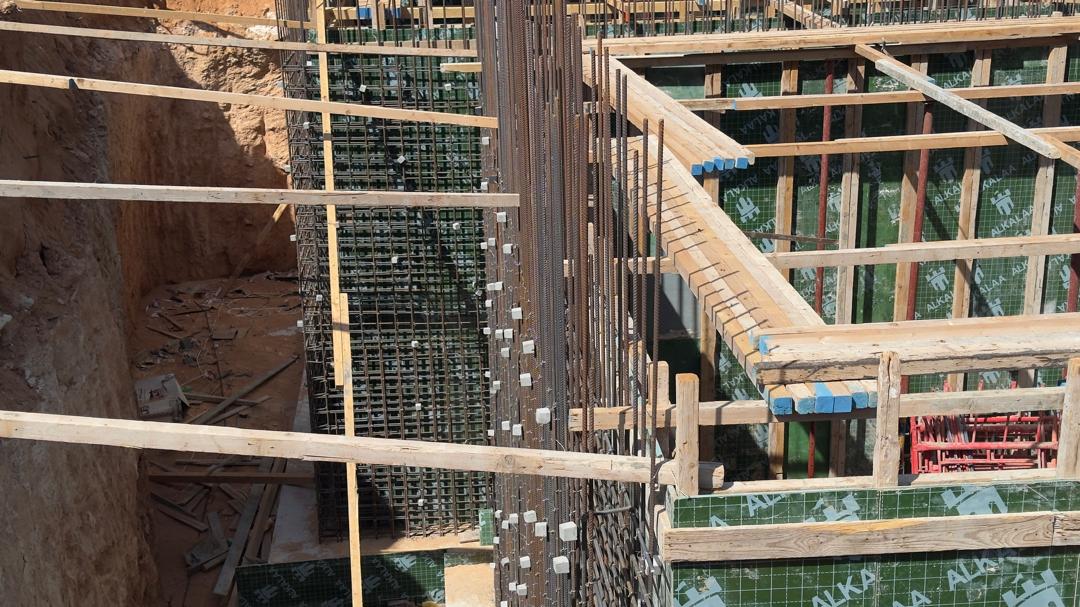 مشروع خزانات مياة و صرف صحي